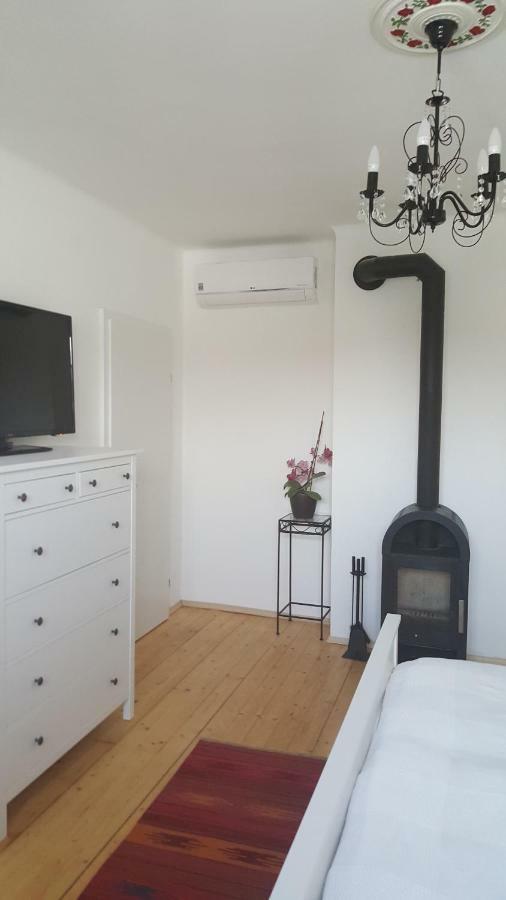 Rosenappartement-Sopronkeresztúr Kültér fotó